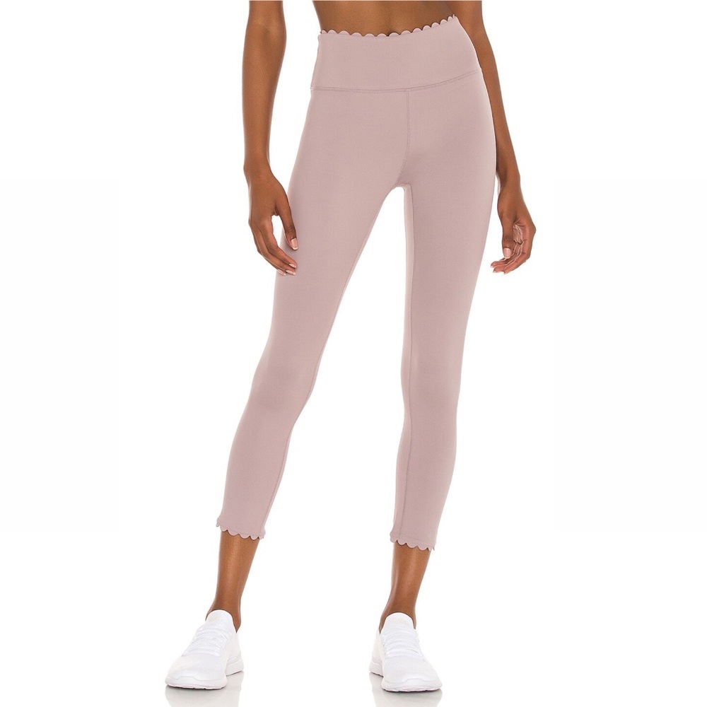 L'urv Make A Wish 3/4 Legging in Shell